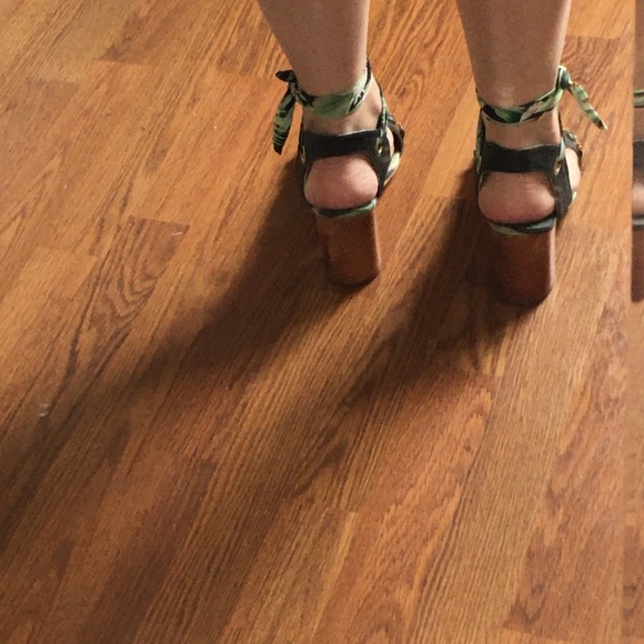 HP👌Pinatex🍍 Pineapple leather Vegan sustainable sandals size 8,5 (9) Manavai - Picture 5 of 14